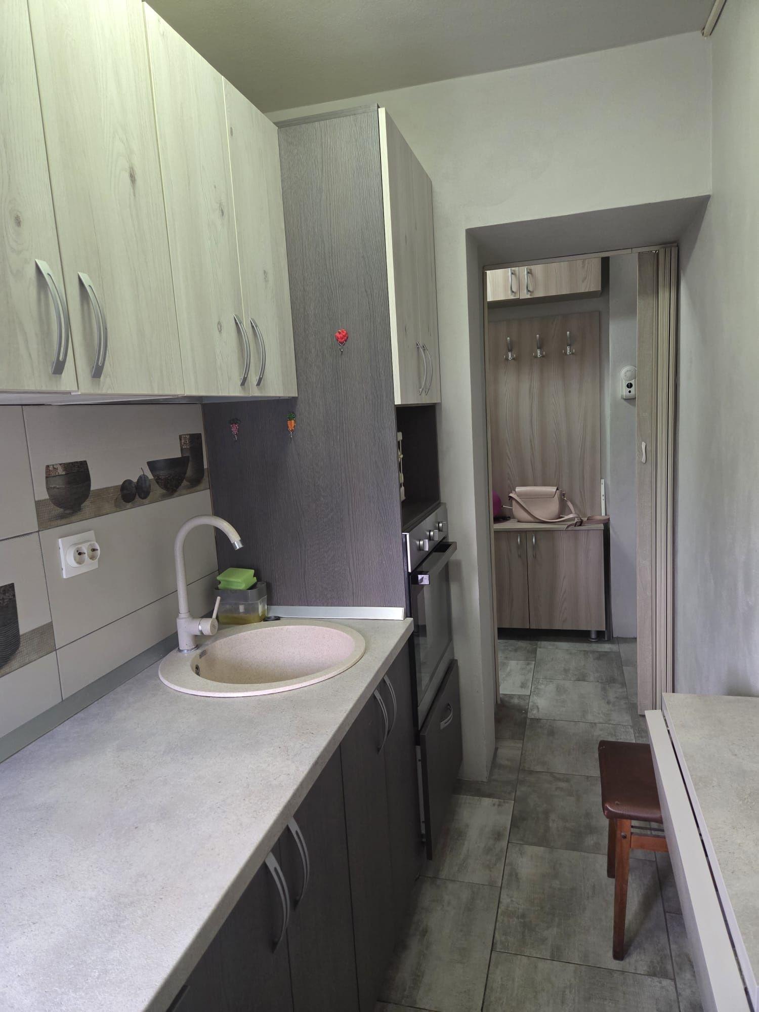 Apartamente cu 2 Camere de închiriat!