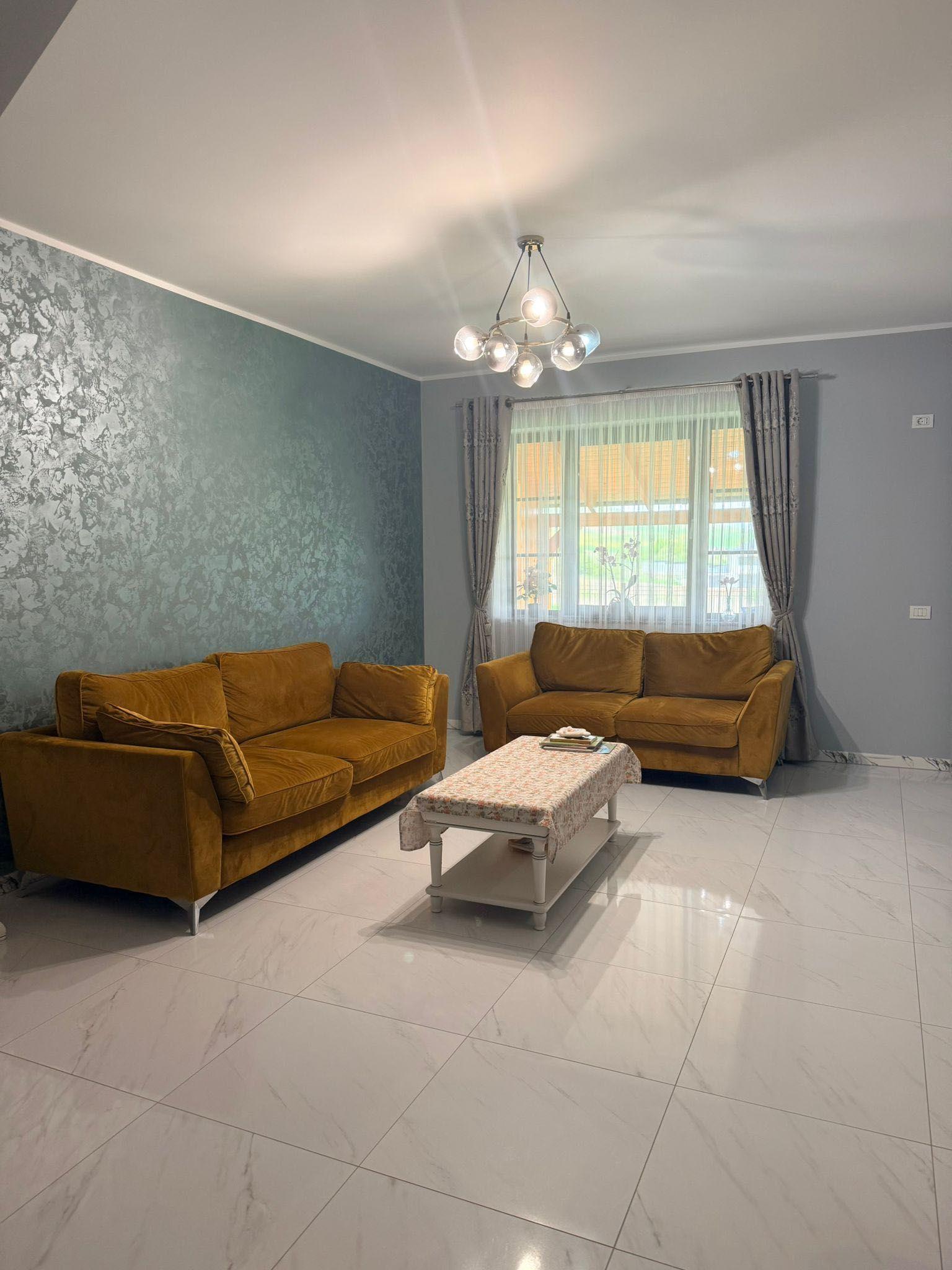 Casă tip duplex mobilată direct de la proprietar