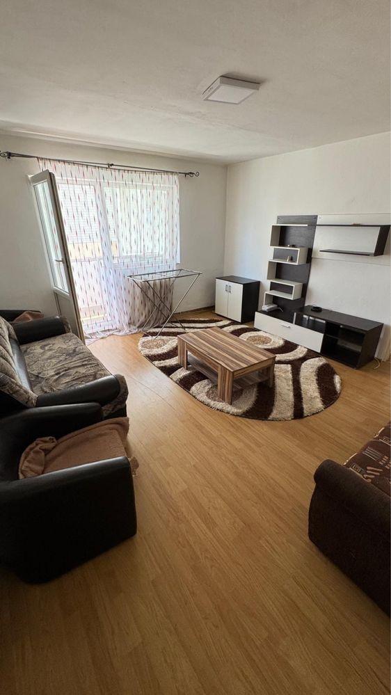 Inchiriez Apartament etaj 2 - imagine 1