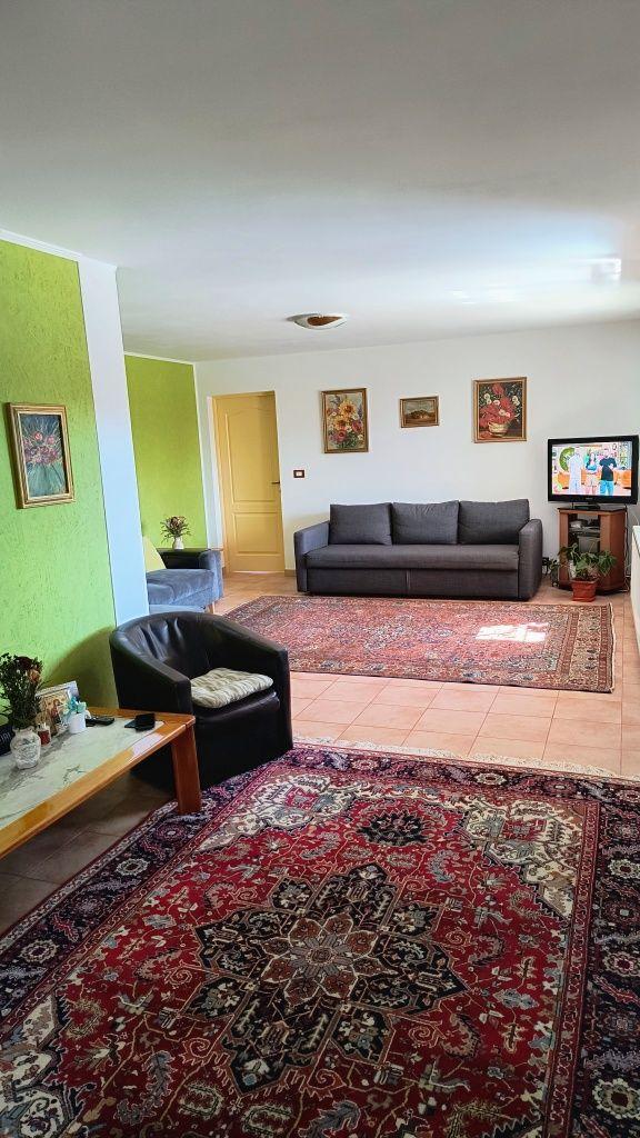 Casă de vânzare în Mun. Târgoviște