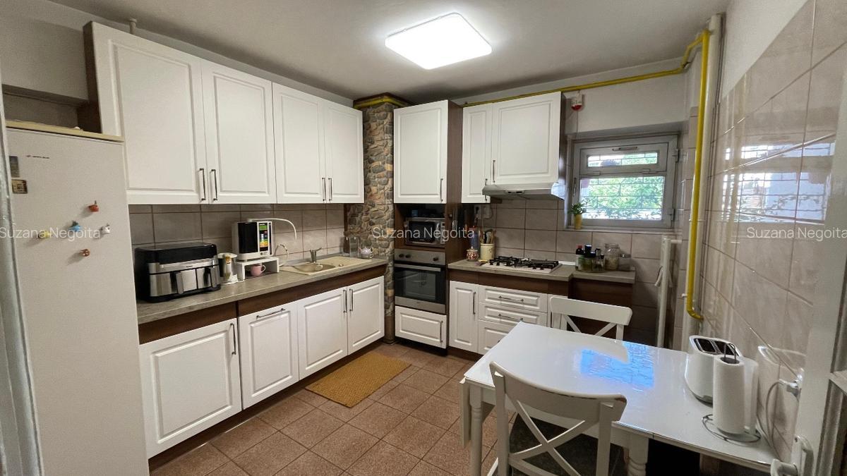 Apartament 4 camere de vânzare Cartier Lapus- 104 mp sup totala