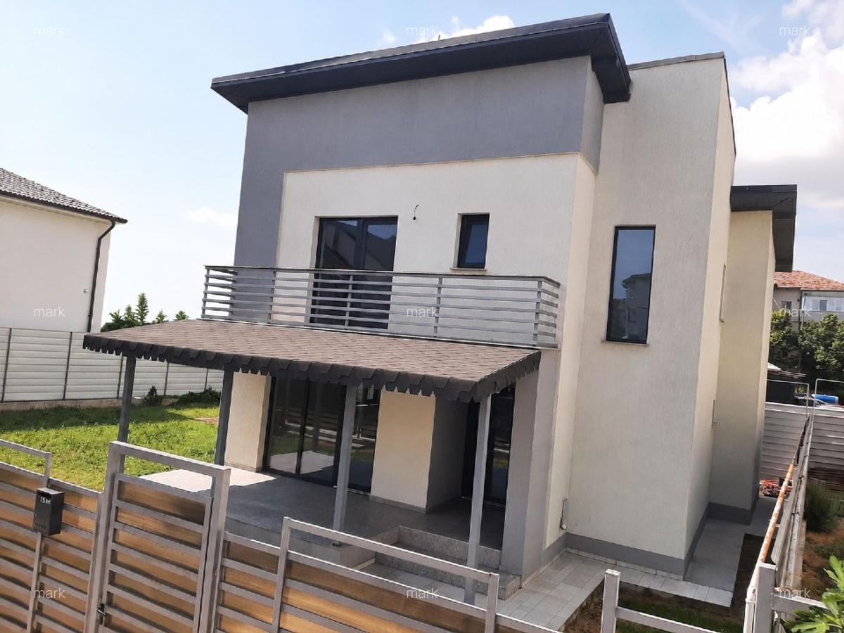 Casa Focsani-35% AvansParter+Etaj4Dormitoare,2Bai,Bucatarie OPEN-SPACE