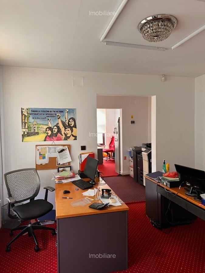 Vila unifamilial sau ideal birou - imagine 1
