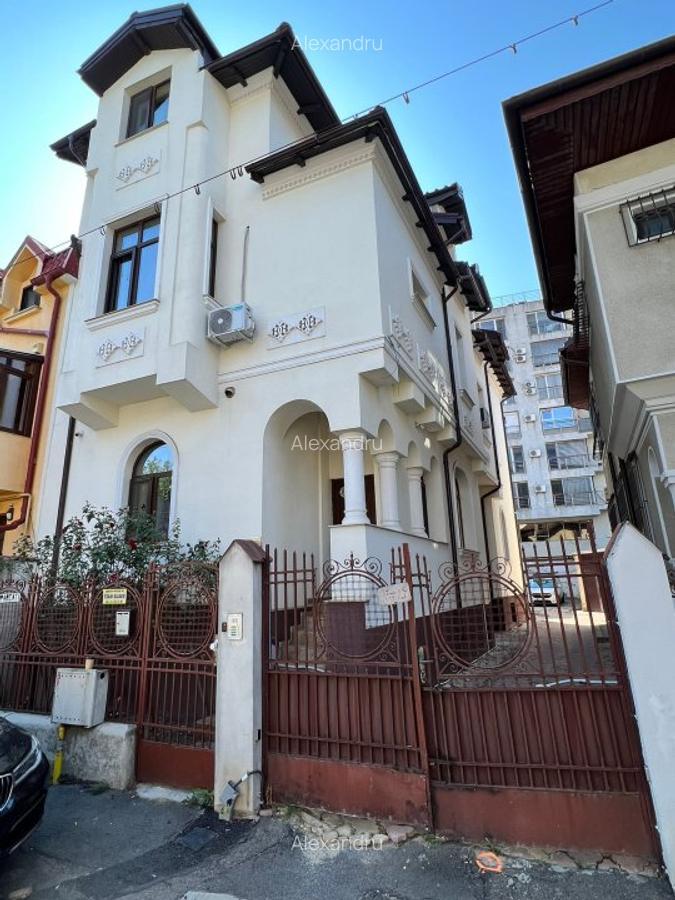 Vilă interbelică reprezentativă | 370 mp utili | 8 camere | Parcul Carol – Piața - imagine 1