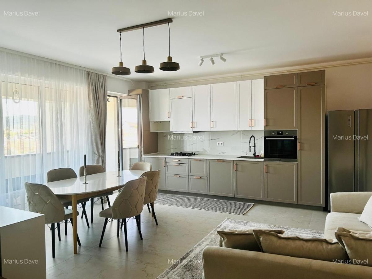 Apartament de inchiriat 3 cam. zona Promenada Mall - prima inchiriere