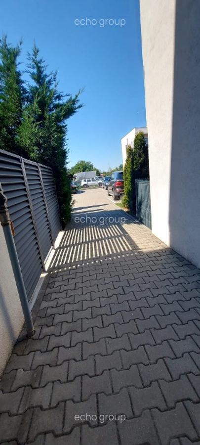 Bloc nou, curte, parcare zona Bucovina /TORONTAL