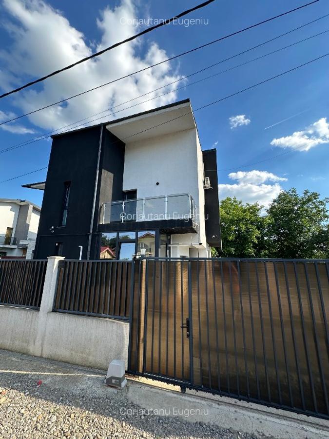 Prop pers fizica -  Vila individuala 6 camere + 4 bai cu panouri si baterie 10kw - imagine 1