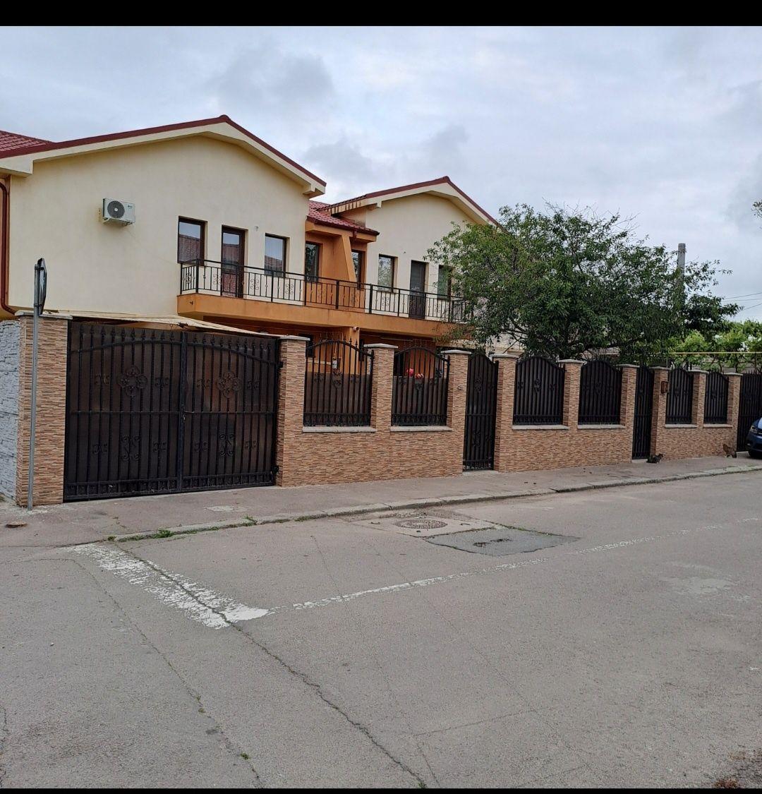 De vânzare două locuințe individuale - imagine 1