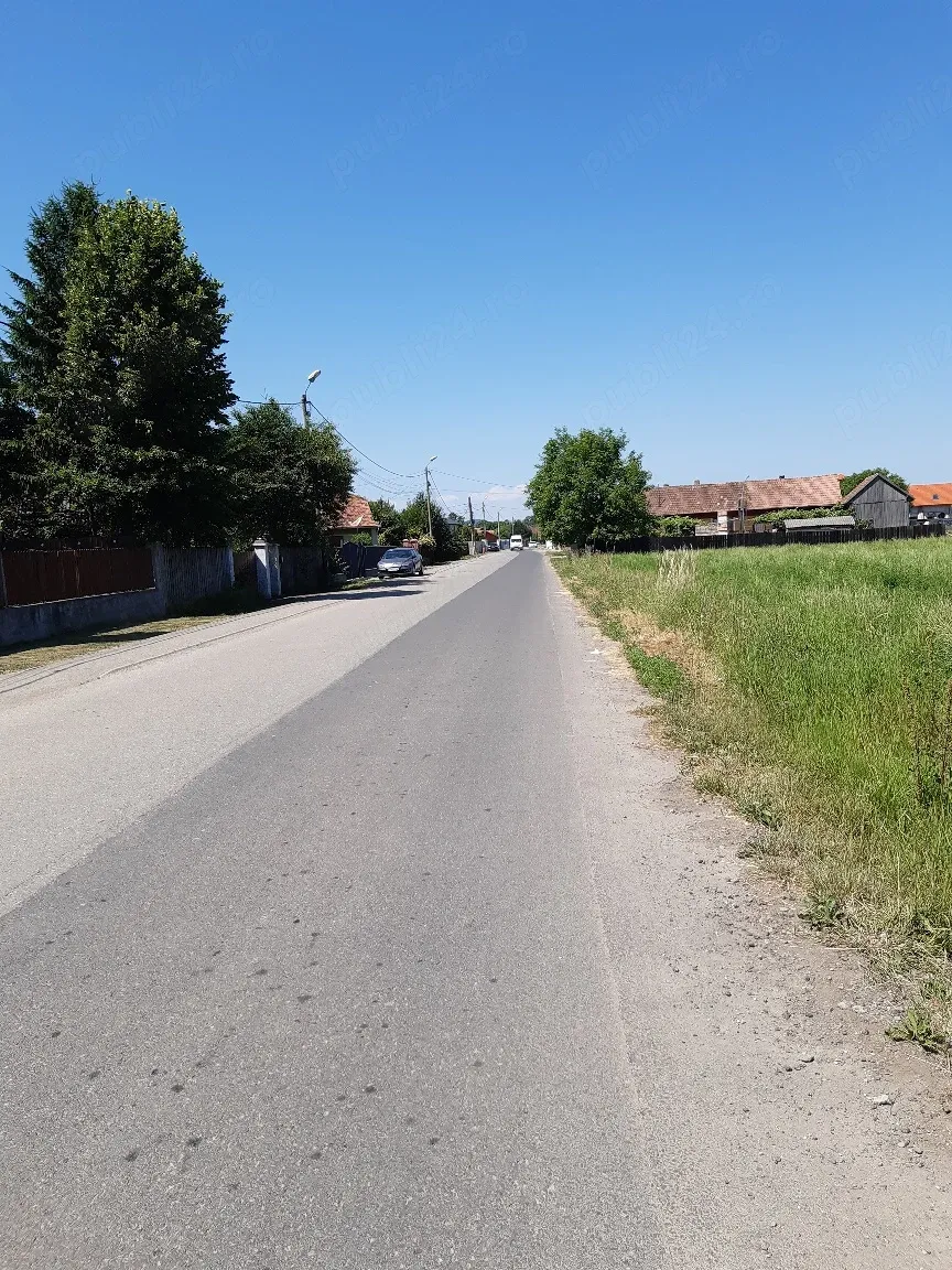 Vand teren intravilan construibil utilitati asfalt central Lunca Calnicului - imagine 1