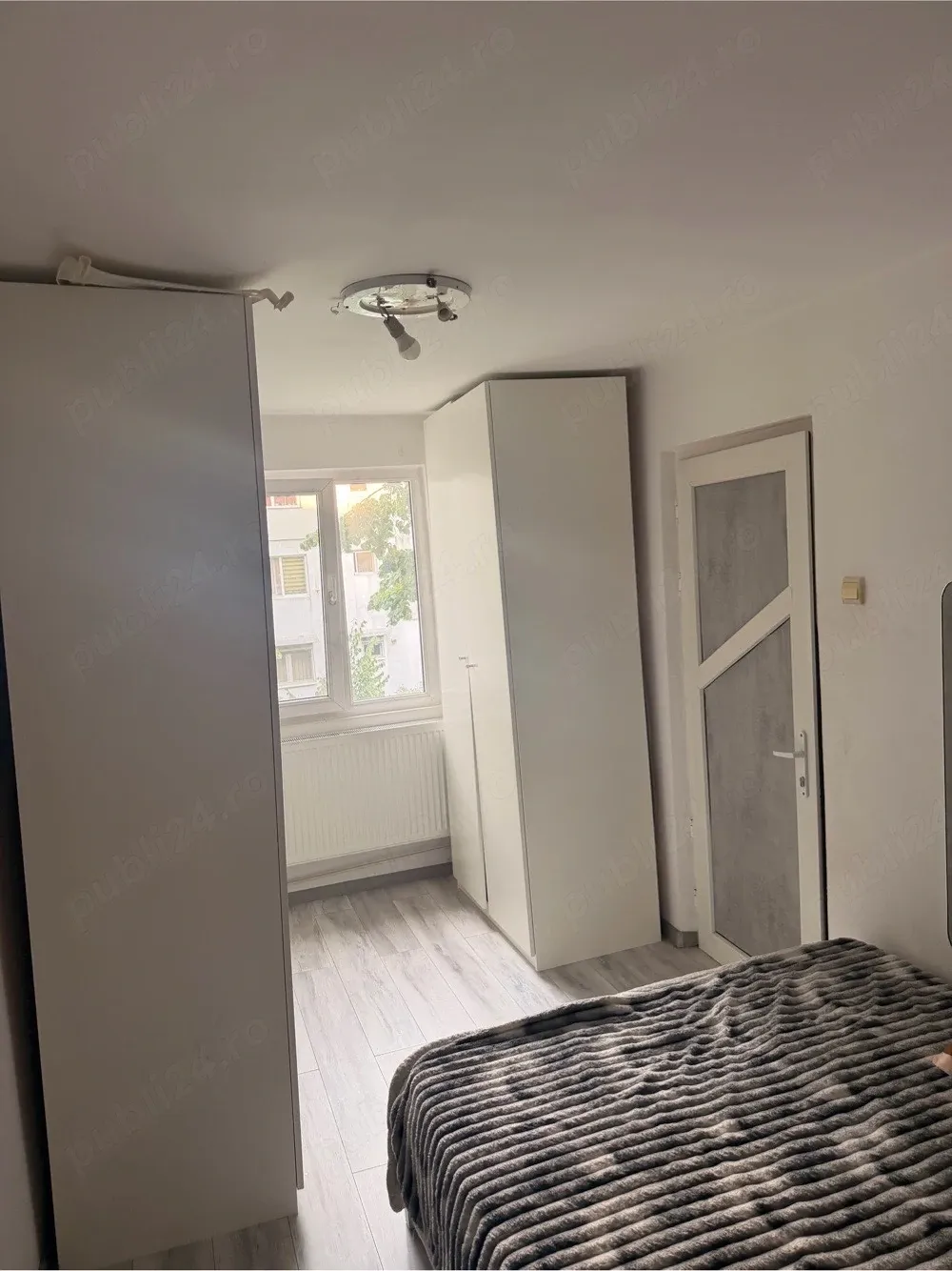 Propietar Apartament 3 camere , Semi Mobilat , Etaj 2 Ploiesti Vest - imagine 1
