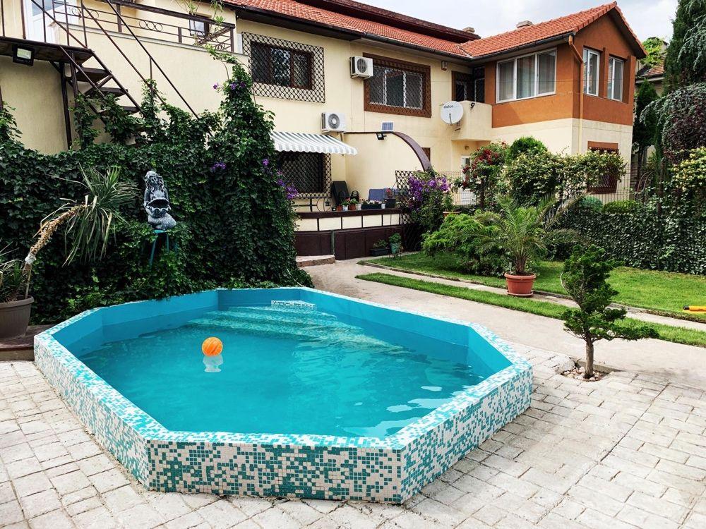 Inchiriem vila pretul include si utilitatile