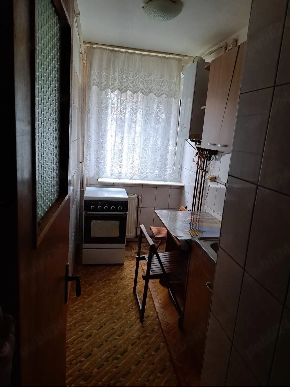 inchiriez apartament 2 camere craiovei