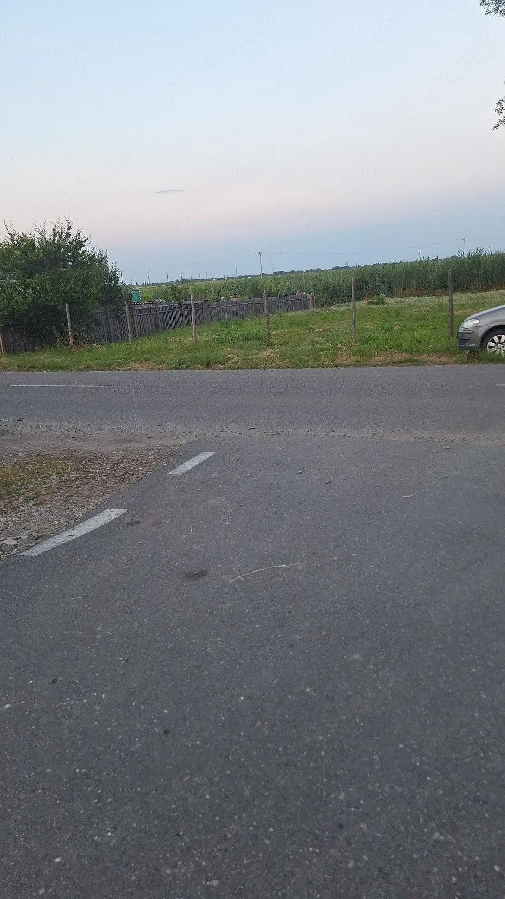 Teren intravilan de vanzare