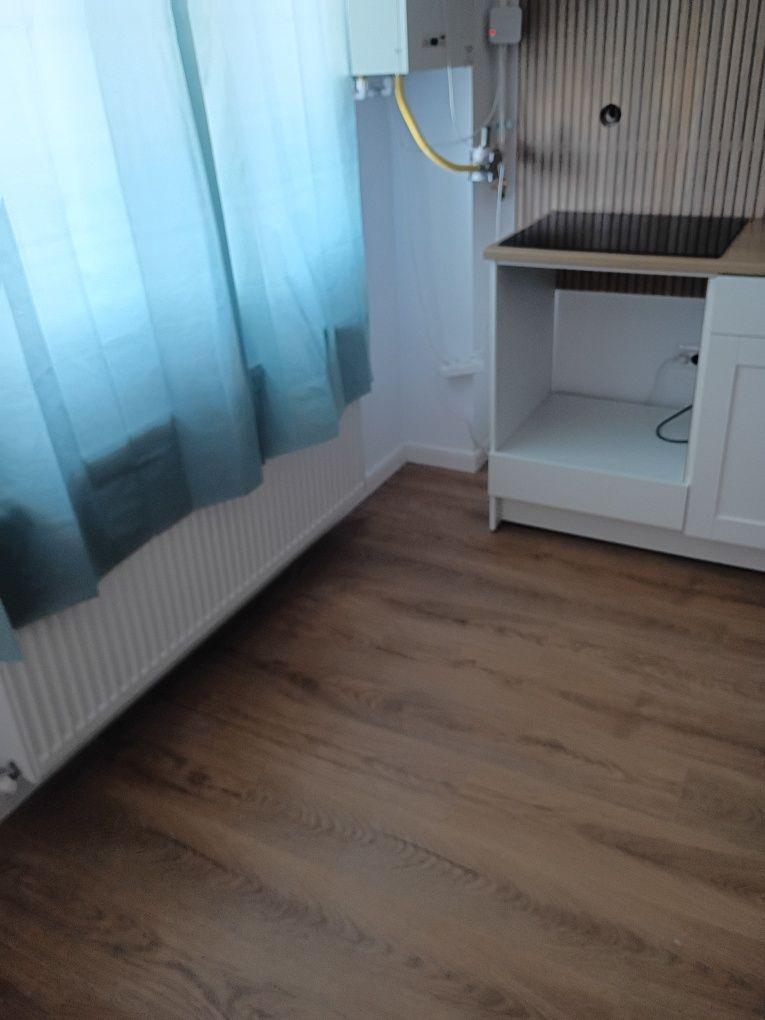 Vand apartament o camera plus camera de zi Floresti Cluj