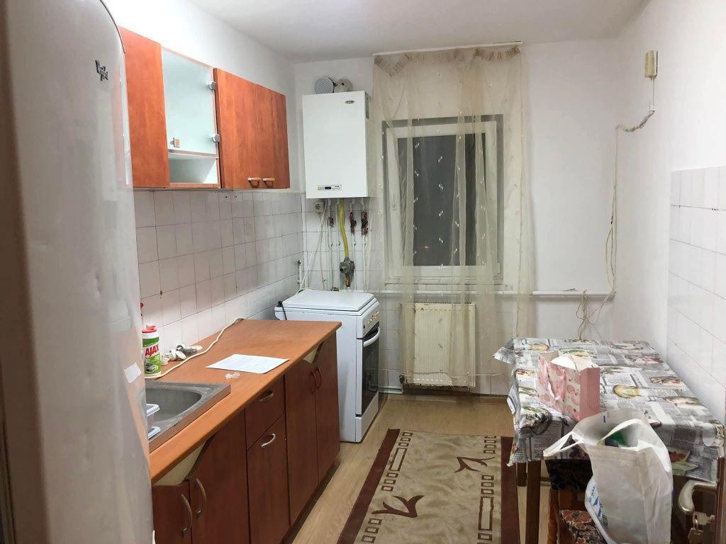 Vând apartament 3 camere Mănăștur, Brates