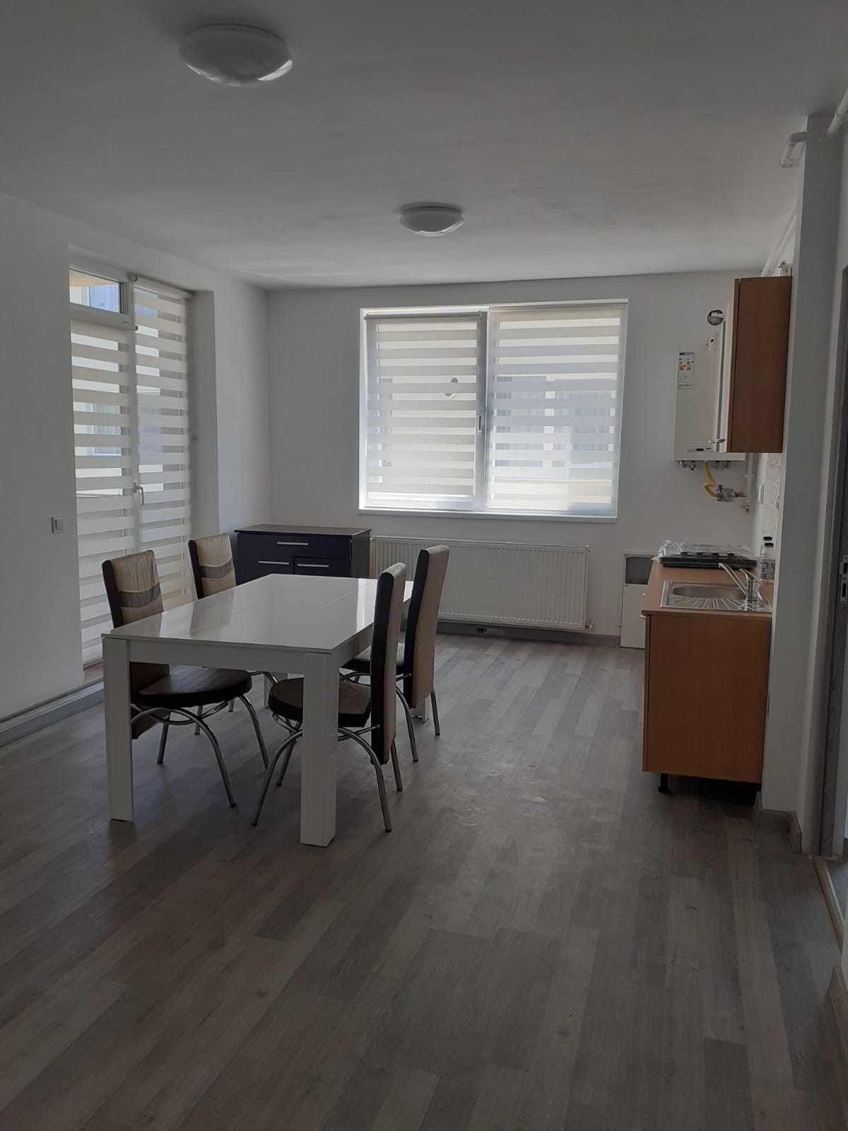 Apartament de inchiriat Floresti