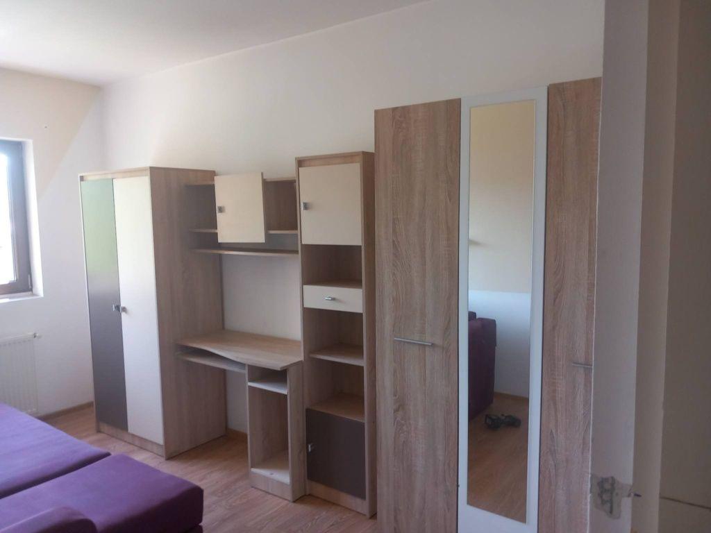 Persoana fizica închiriez apartament cu 2 camere in Florești ,1500 lei negociabil