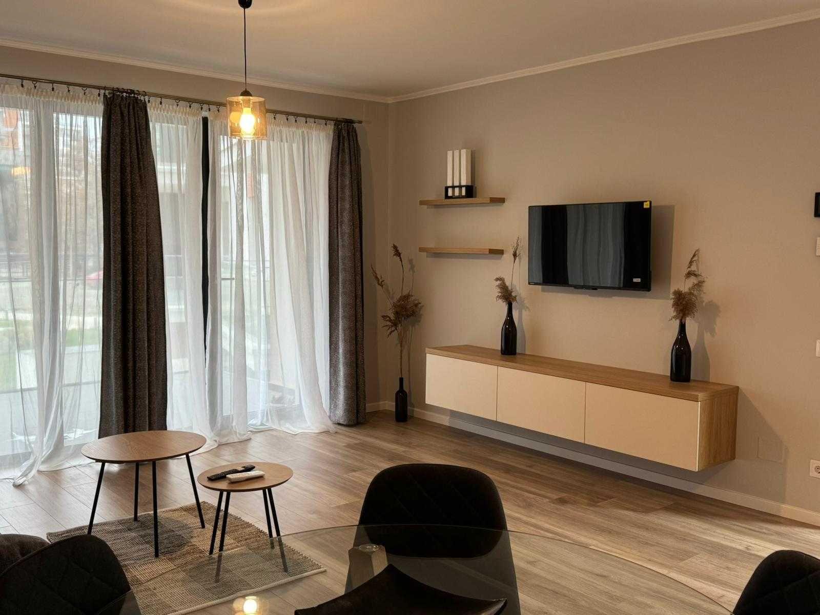 PF închiriez apartament cu 2 camere, aflat la prima închiriere în zona The Office. - imagine 1