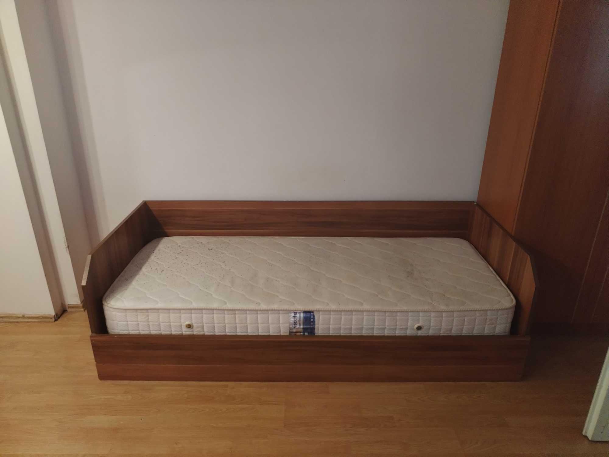 Inchiriere camera in apartament de 2 camere