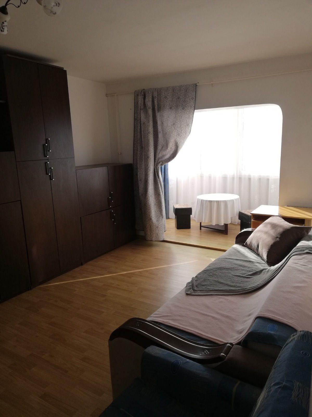 Apartament 2 camere de închiriat în Zorilor