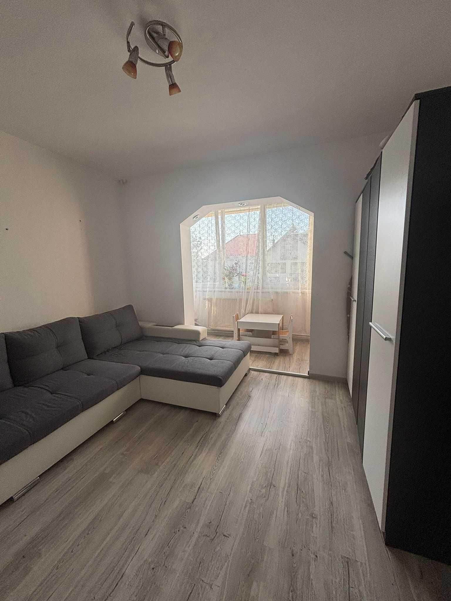 Închiriez apartament cu 2 camere Targu Mures