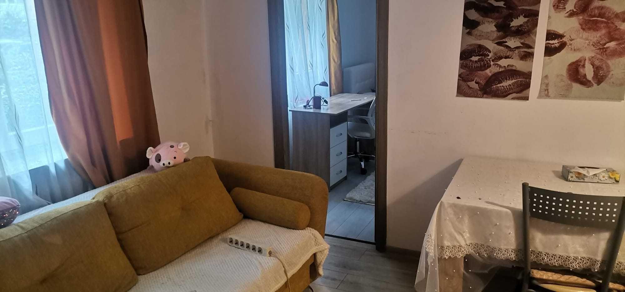 Închiriere apartament 3 camere zona Piața Armatei
