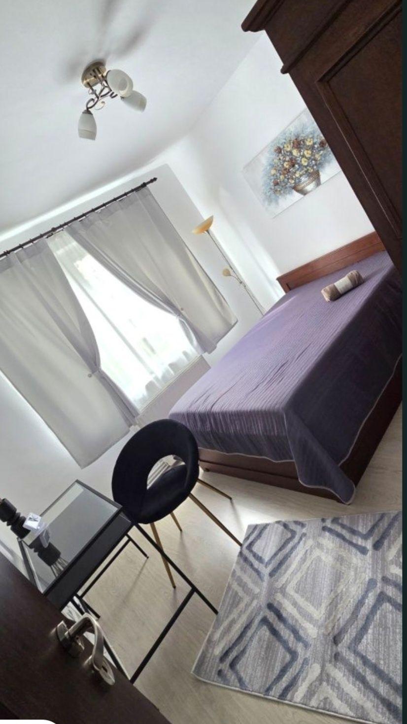 PF inchiriez apartament Pandurilor