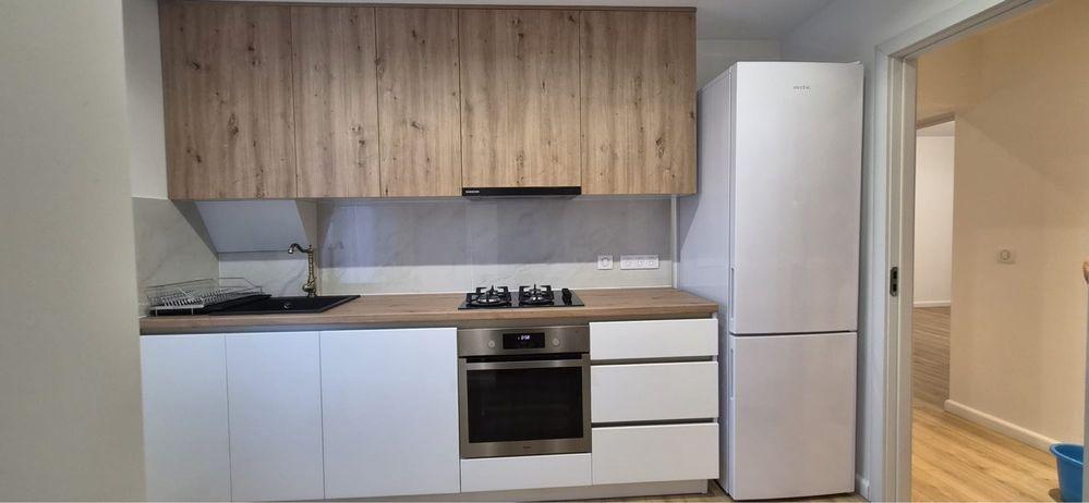 Inchiriez apartament 2 camere zona Tundor