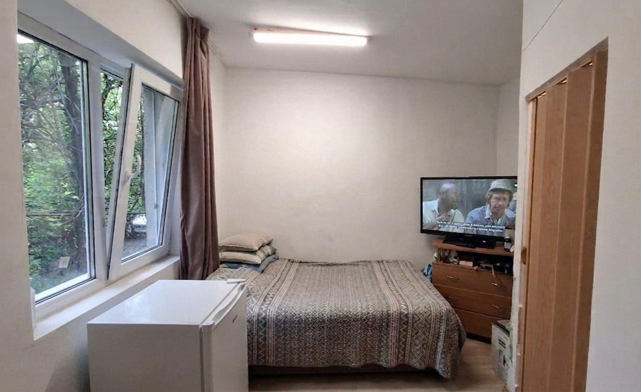 Camera de camin cu baie