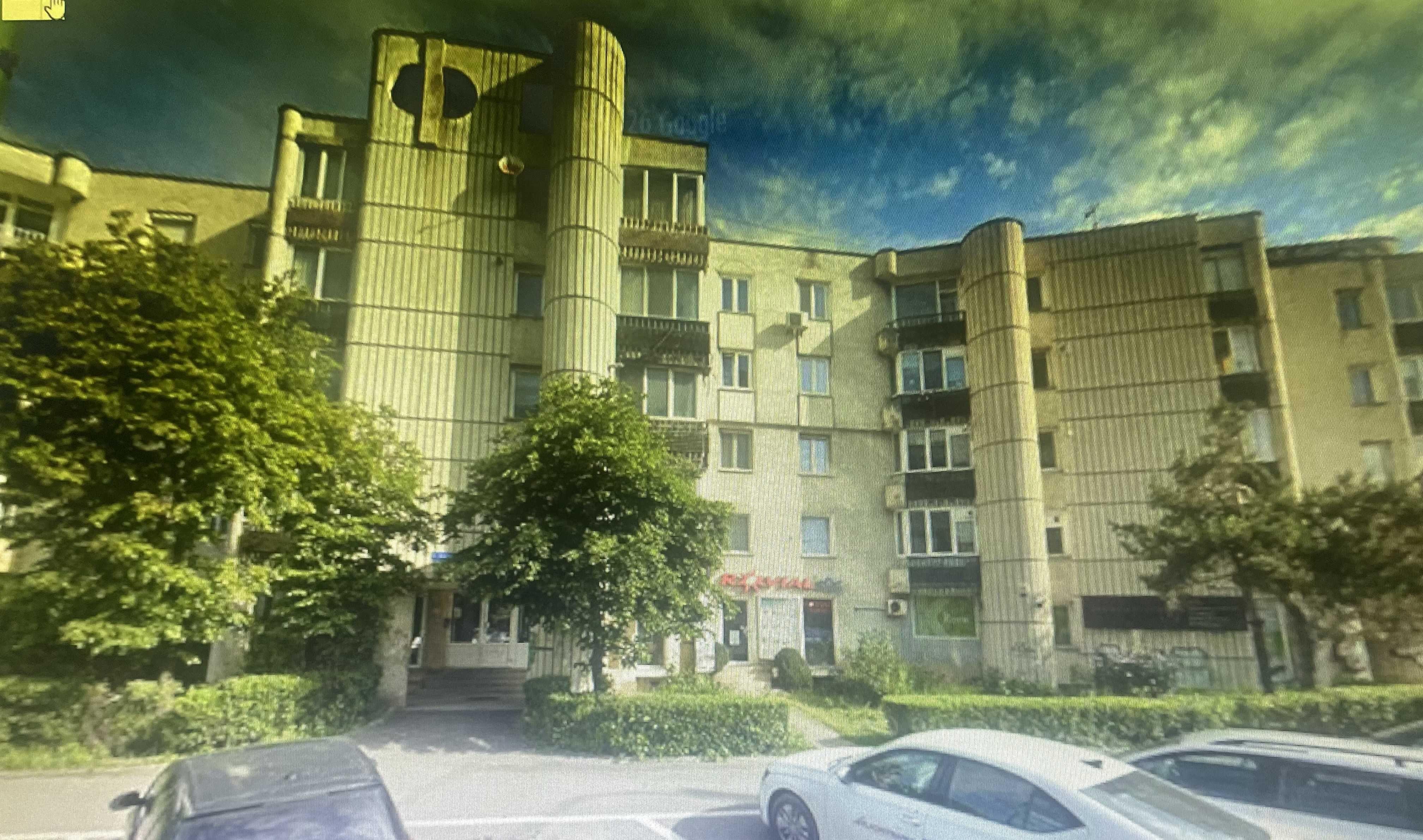 Apartament CU 3 CAMERE CENTRU CIVIC Brasov - imagine 1