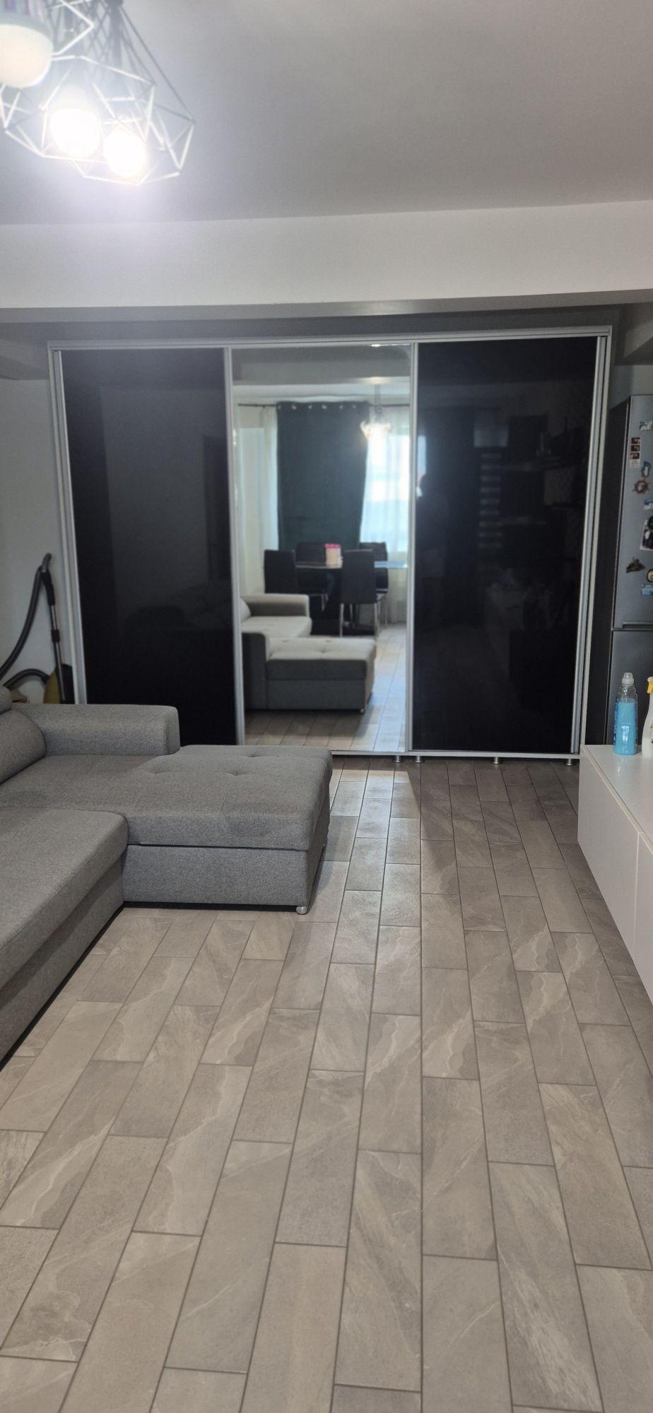 Apartament decomandat modern