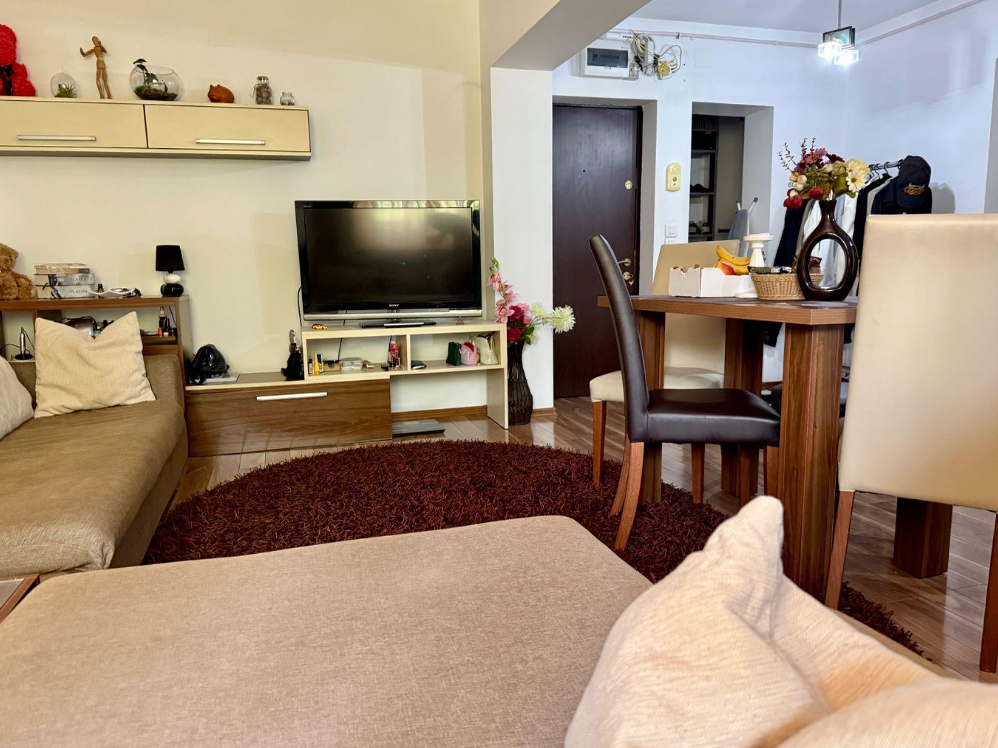 Închiriem Apartament 3 camere complet mobilat și utilat | Calea București | Disponibil din august