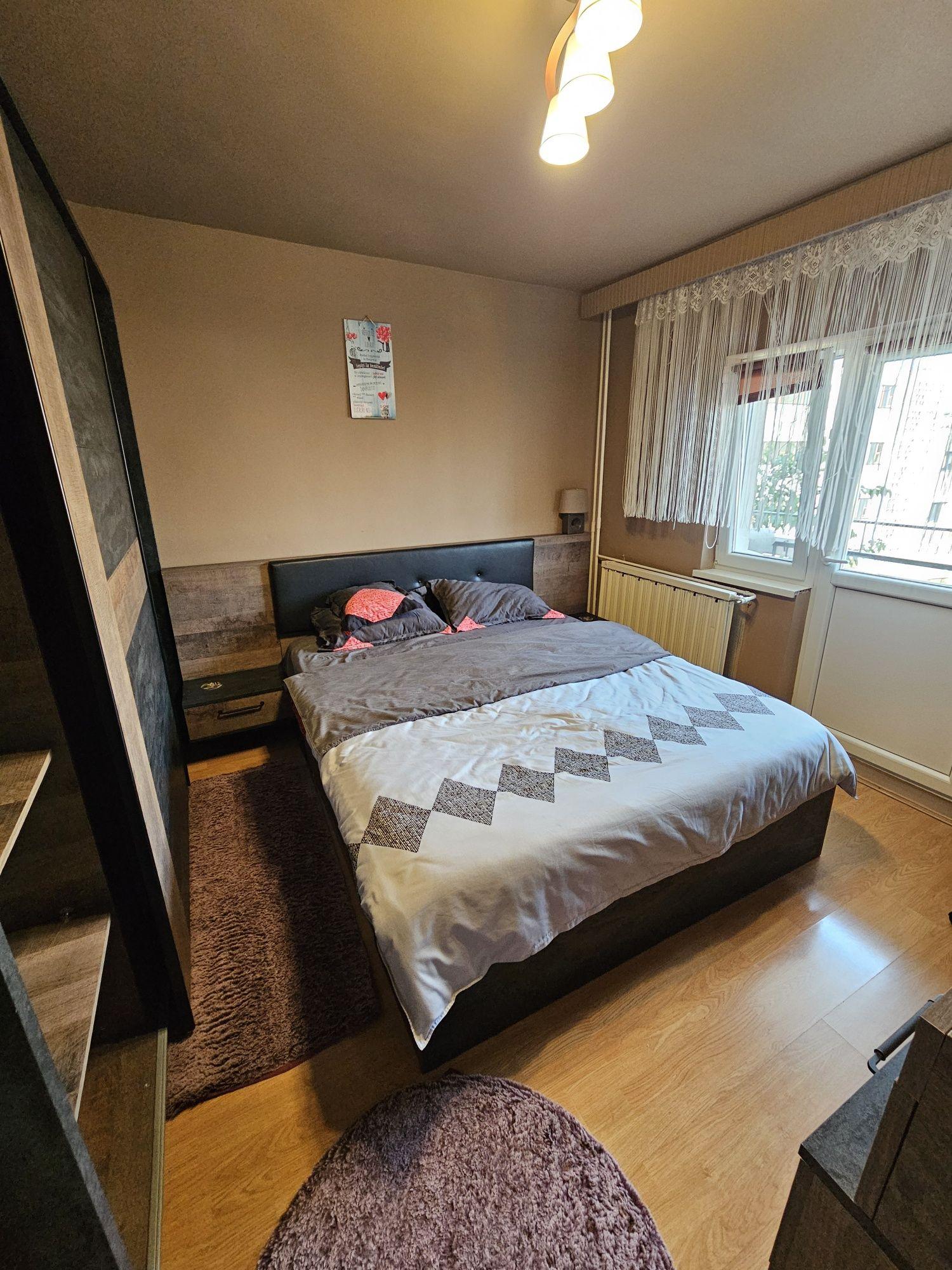 Apartament PB cu 3 camere de inchiriat