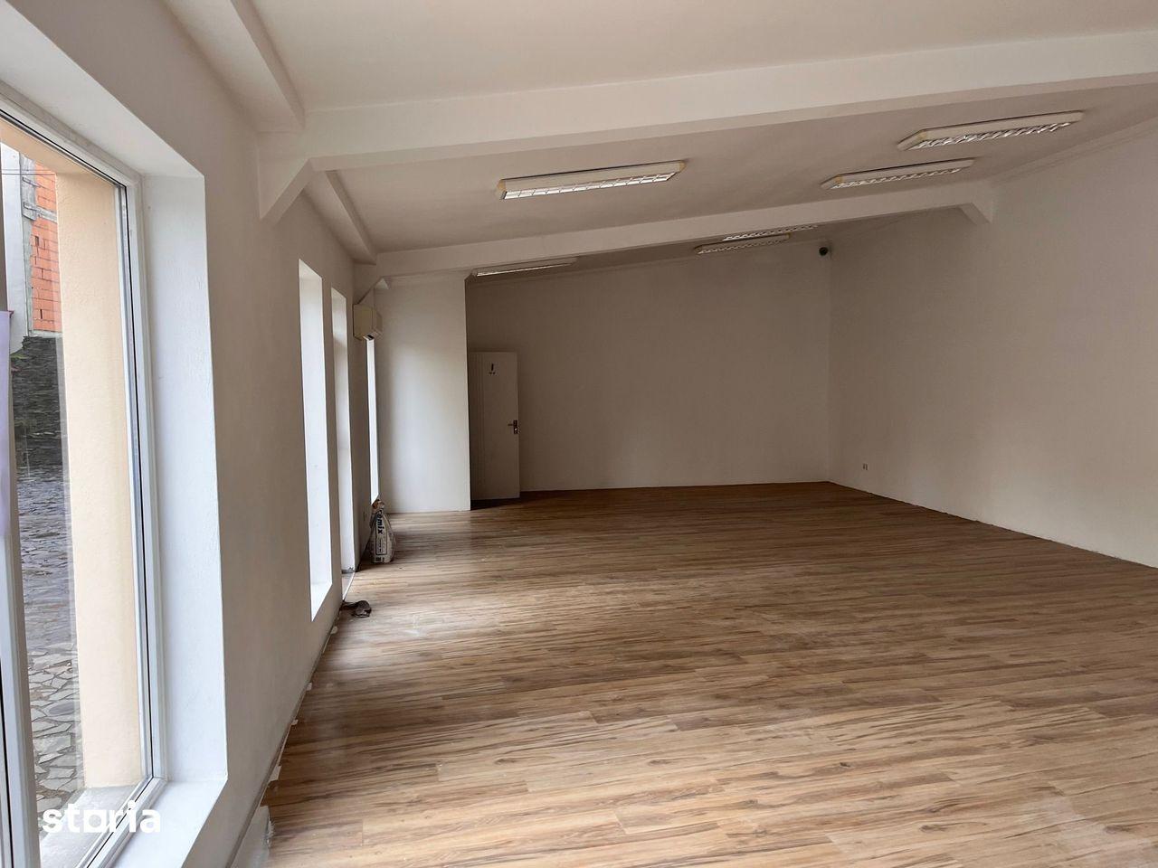 Spatiu Comercial, - imagine 1