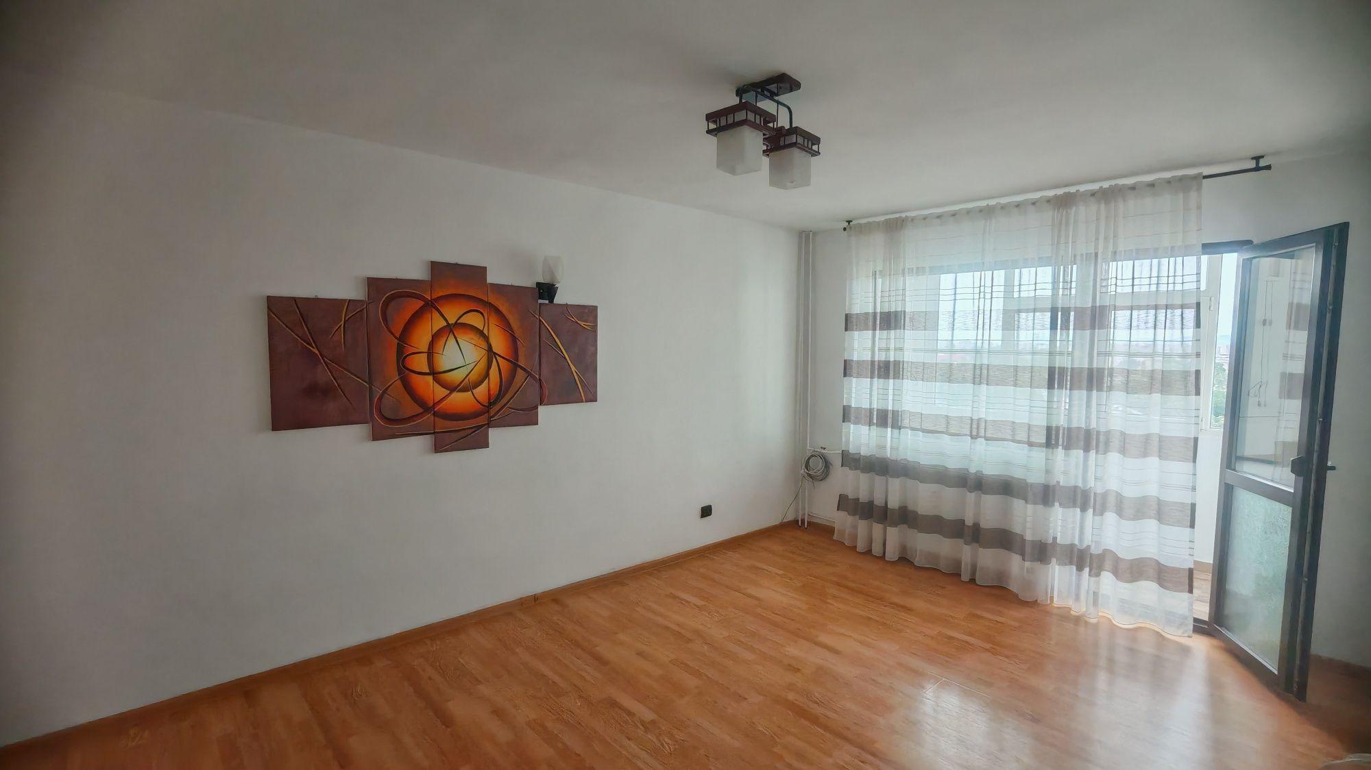 Oferta! Apartament 2 camere, decomandat, Lamaita -Iezerului, - imagine 1