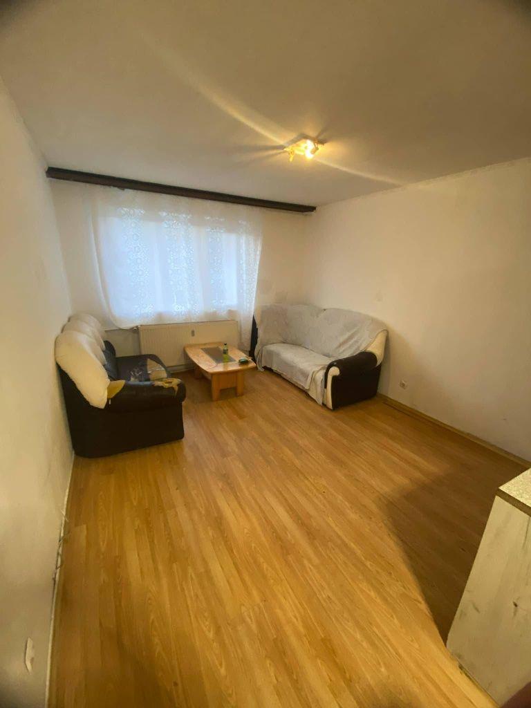 Vând apartament 2 camere - imagine 1