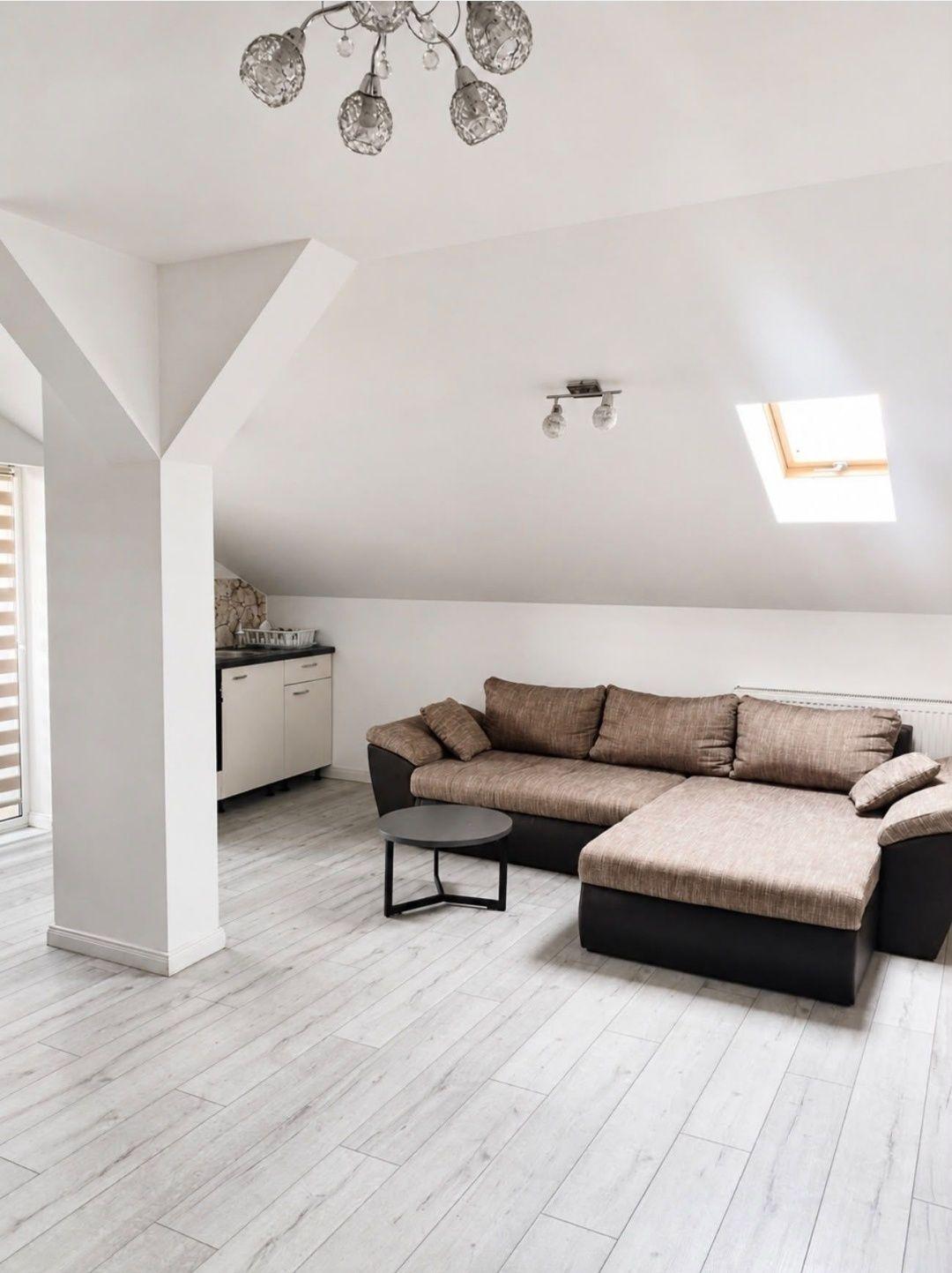 Apartament spațios 2 cam. 78 mp, centrală  proprie, garaj subteran - imagine 1