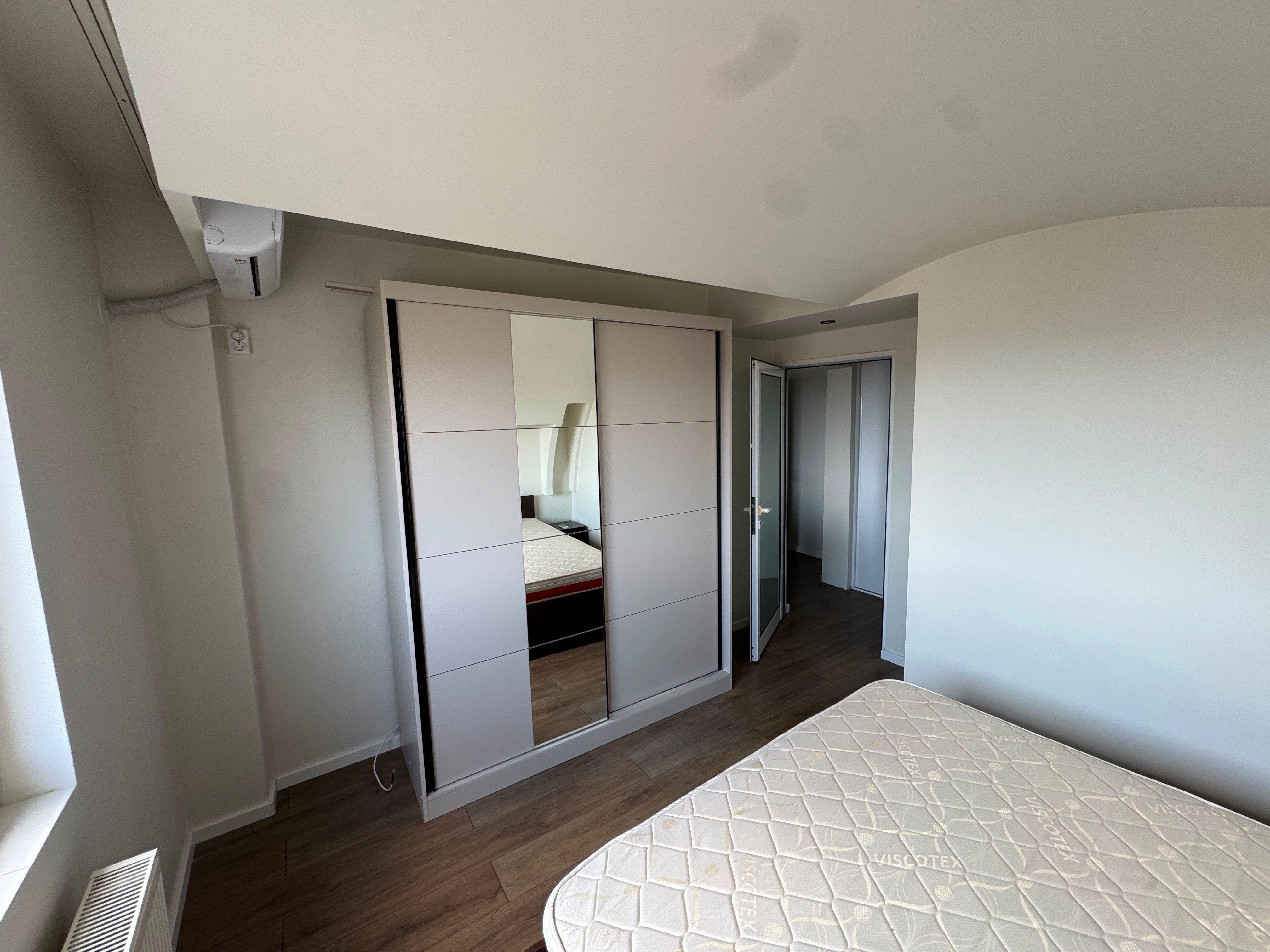 Apartament de închiriat - imagine 1