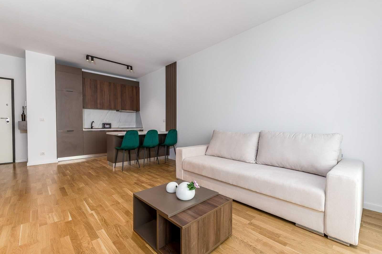 Inchiriez APARTAMENT 2 CAMERE b-dul Expozitiei, sector 1