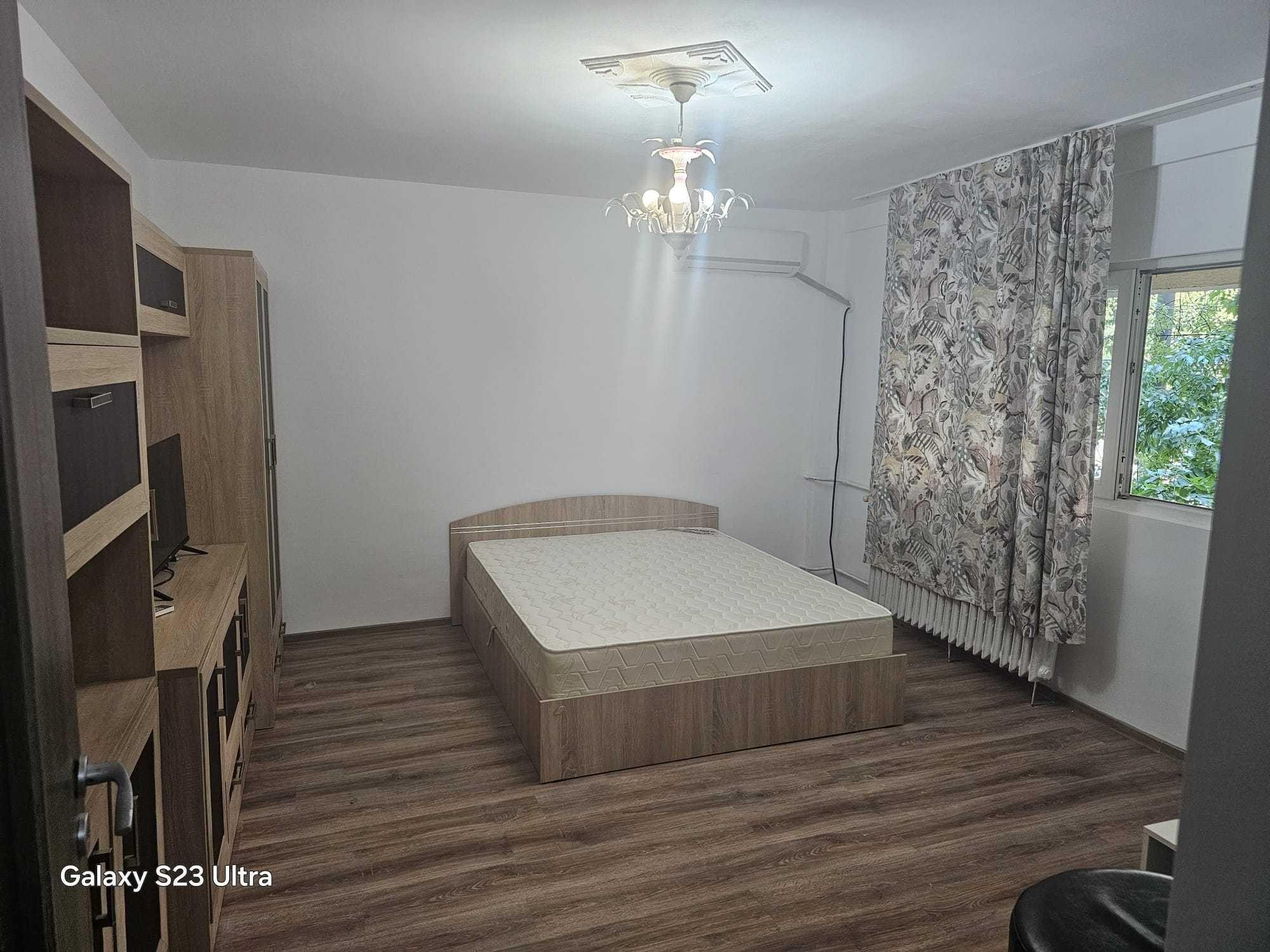 Inchiriez garsoniera 360 Euro
