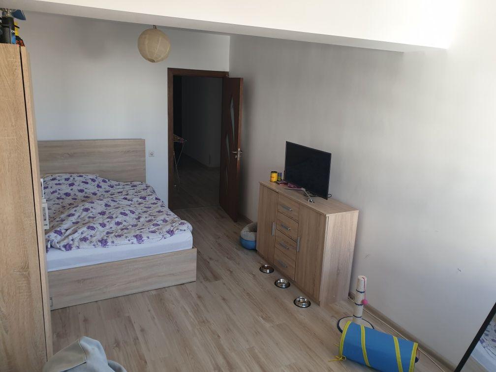 Apartament 3 camere Ozana-Pallady