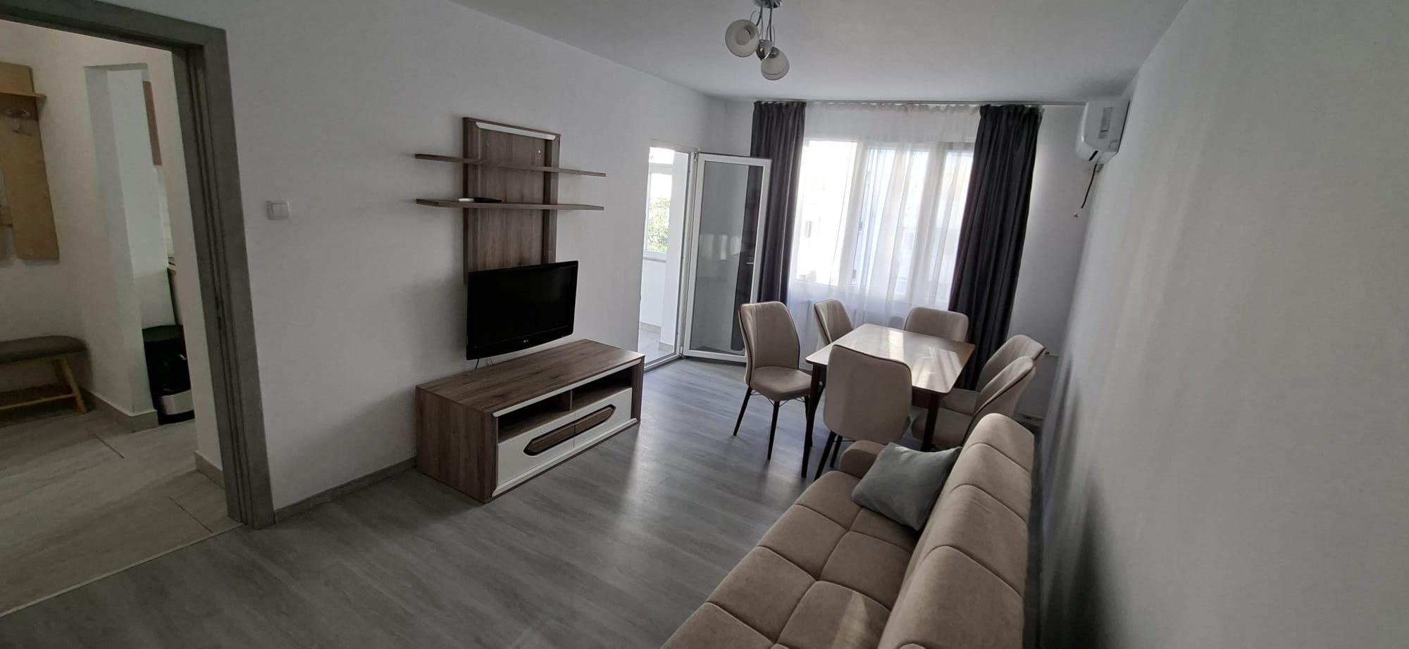 Direct proprietar, închiriez apartament 3 camere la 2 min de metrou 1
