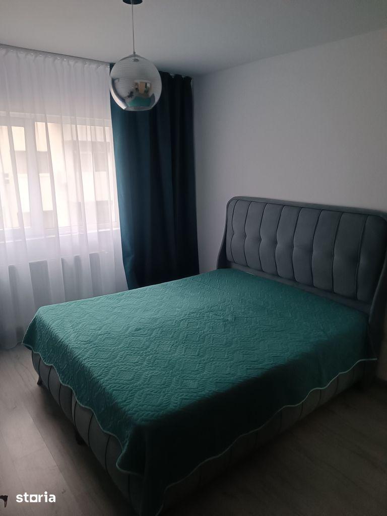 Apartament 3 camere, open space, 2 bai, parcare, confort și securitare