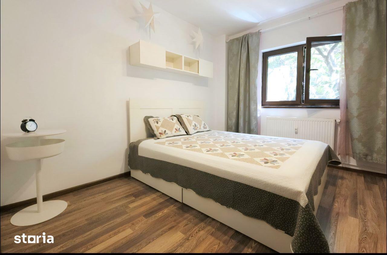 Apartament 2 cam. Tineretului, str. Trestiana- 1 minut de metrou, parc