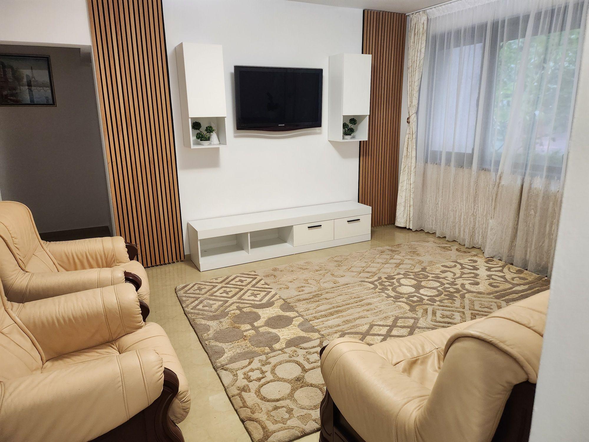 PROPRIETAR, Ofer spre inchiriere apartament cu 3 camere Dimitrie Cantemir
