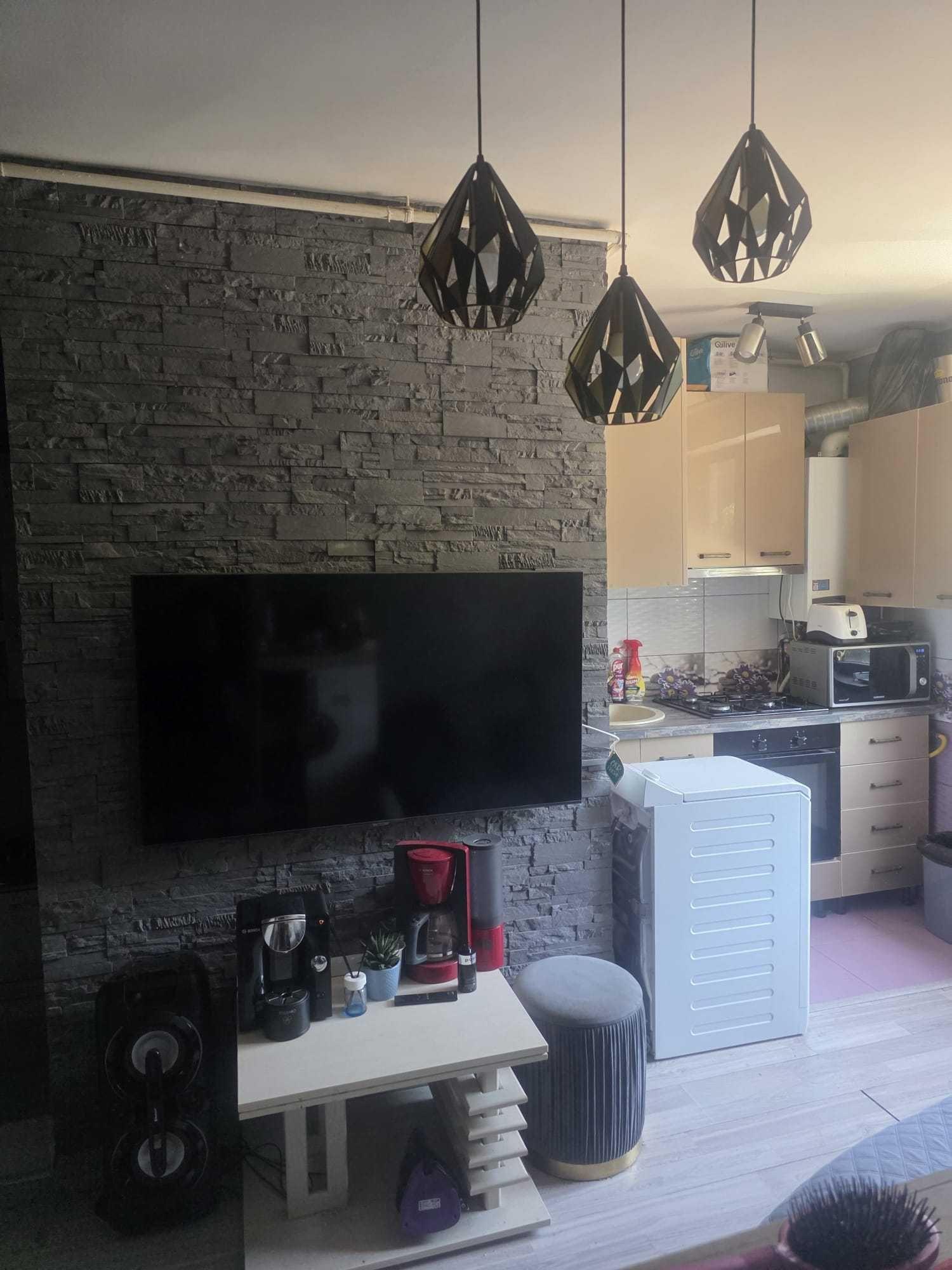 Vand apartament 2 cam apropiere metrou