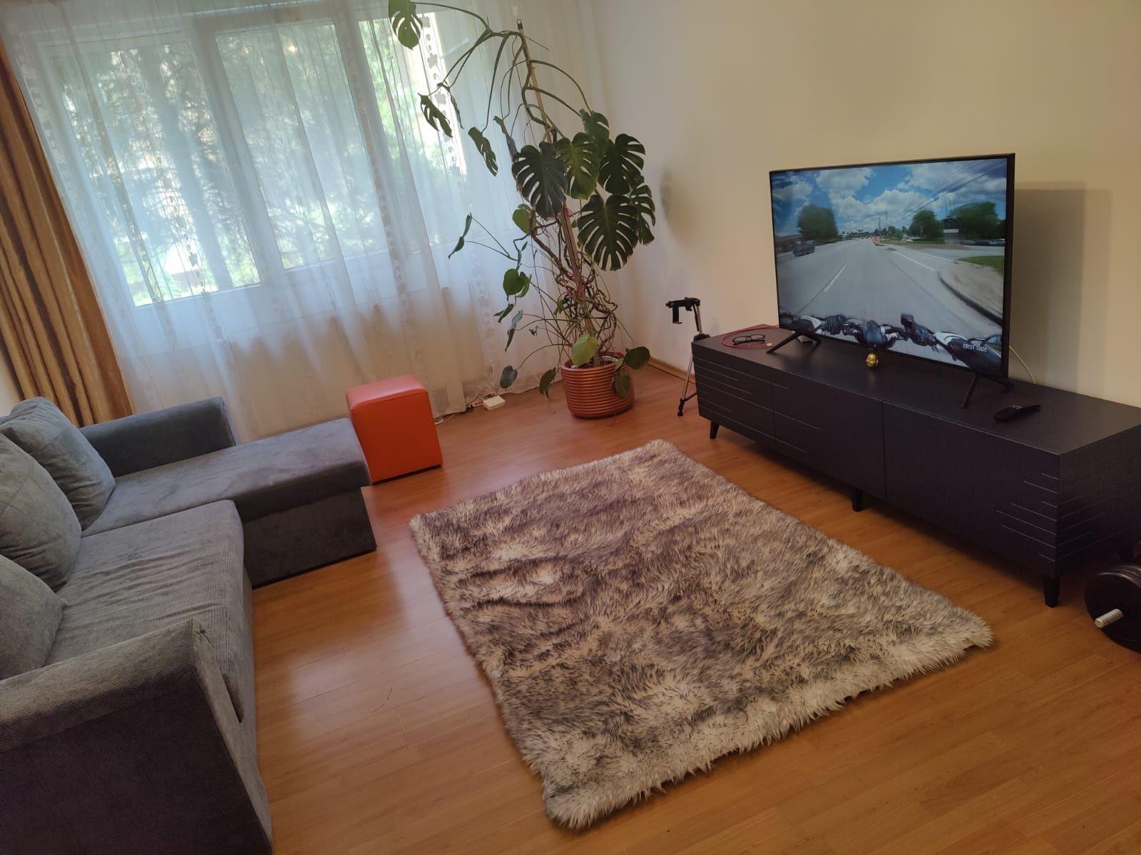 Apartament 3 camere de vânzare în drumul taberei