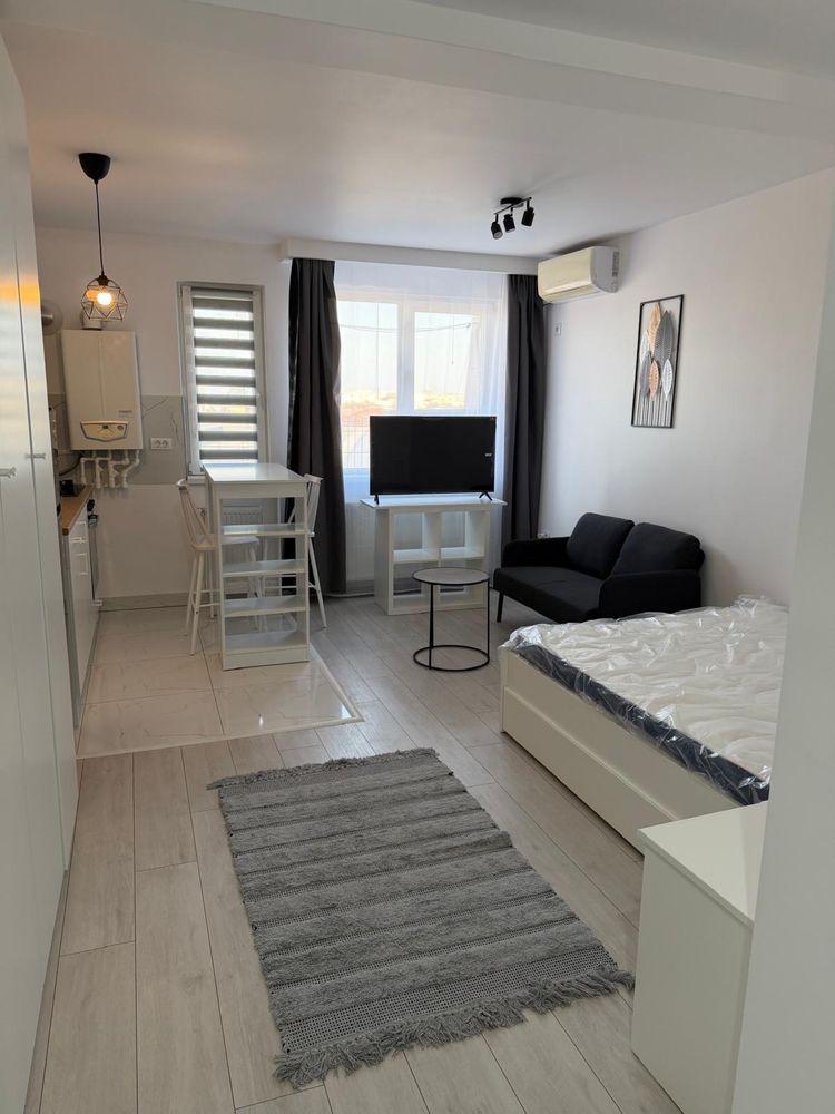 Garsoniera complet renovata spre inchiriere