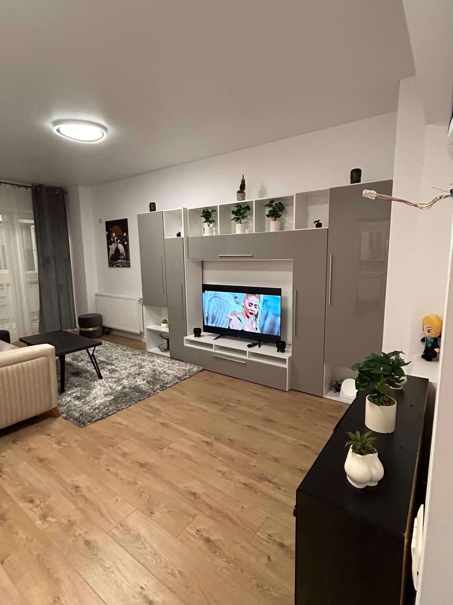 Apartament 2 camere de închiriat | Central Address Residence | Sector 5