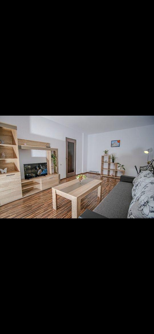 Inchiriez 2 camere 13 Septembrie-Marriot